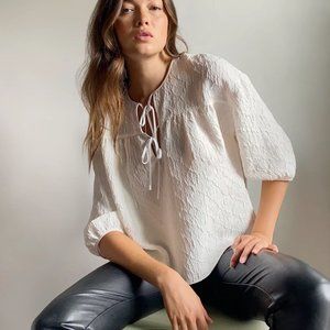 Aritzia Playa Blouse (size small in white)